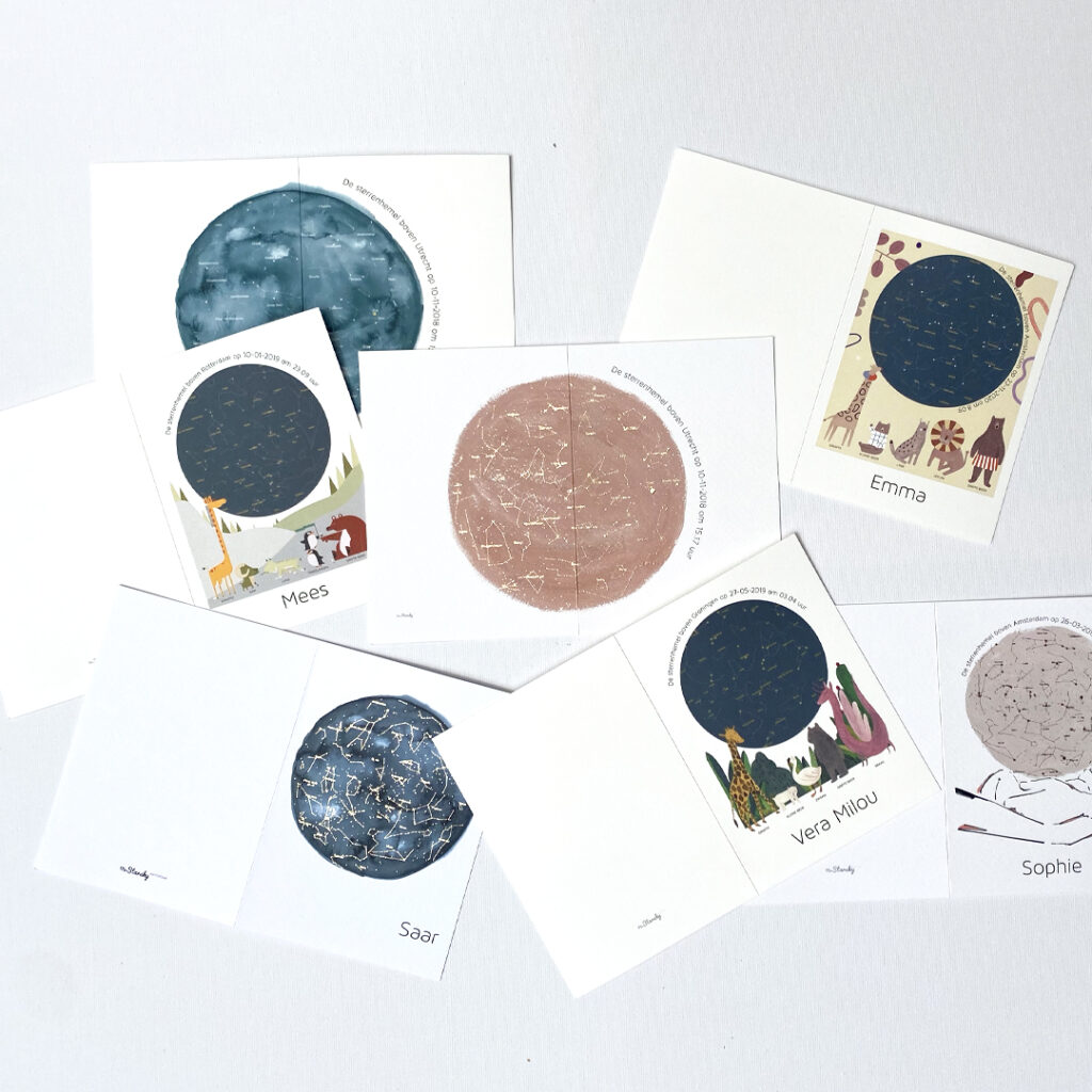 Verschillende ontworpen MrStarsky geboortekaartjes met mini sterrenhemel